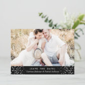 白色紙吹雪写真セーブ・ザ・デート案内 招待状 (スタンド正面)