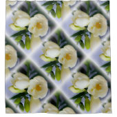 白色黄色斑 シャワーカーテン (正面)