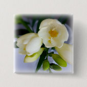 白色黄色斑 缶バッジ (正面)