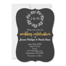 白葉の植物学的な花輪　素朴なウェディング