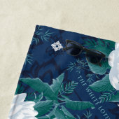 白蓮の深夜蓮の模様 ビーチタオル (インサイチュ)