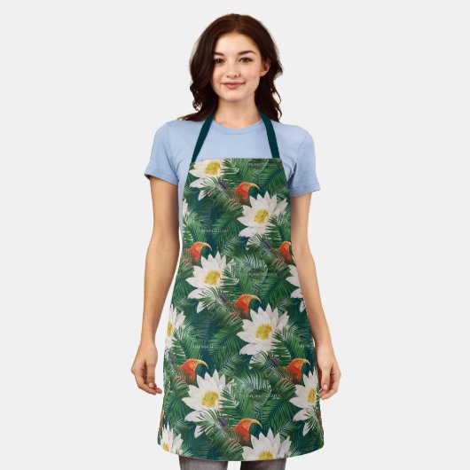 白蓮の熱帯鳥とハスの模様 エプロン (着用した状態)