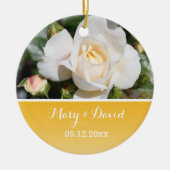 白薔薇の花嫁結婚と花婿 セラミックオーナメント (正面)