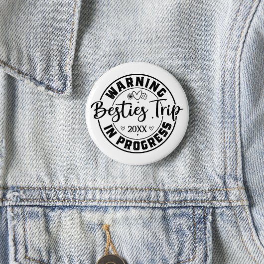 白警告に黒の旅が進む 缶バッジ