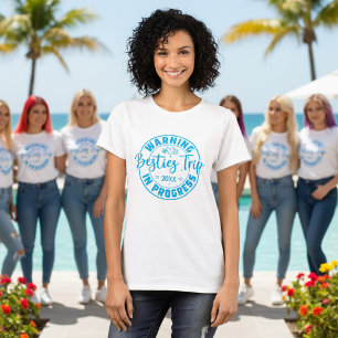 白警告色で青い旅が進む Tシャツ