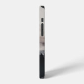 白雲の下の山の緑の木 iPhoneケース (左側面)