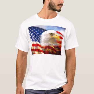 白頭鷲が付いている米国旗 Tシャツ
