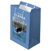 白頭鷲のダイビング- Katmai、アラスカ ミディアムペーパーバッグ (裏面アングル)