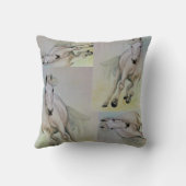 白馬のアメリカ人のMoJoの枕 クッション (裏面)