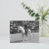 白馬の警官， 1921 ポストカード (スタンド正面)