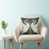 白鳥および突進およびアイリス壁紙の枕 クッション (椅子)