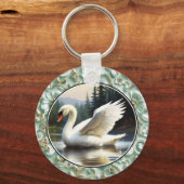 白鳥が湖の上を優雅に滑る キーホルダー (正面)