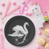 白鳥が白黒で泳ぐ ペーパープレート (パーティー)
