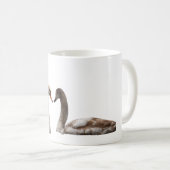 白鳥のつながりマグカップ - 優雅な自然の調和 コーヒーマグカップ (正面右)