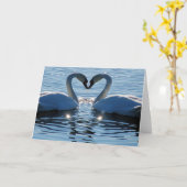 白鳥のハートのキス、愛の反射 カード (黄色い花)
