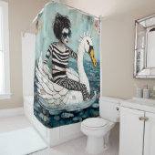 白鳥の浮ストライプのかぶ姿のゼブラ姿の女性 シャワーカーテン (インサイチュ)
