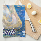 白鳥の花嫁w/ヴェールオンウォーターブルーパーソナライズされたホワイト キッチンタオル (四つ折り)