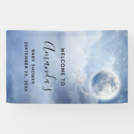 白鳥の赤ちゃん飛んでいるシャワーと美しい青空 横断幕