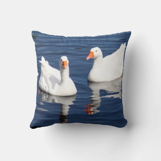 白鳥枕 クッション (裏面)