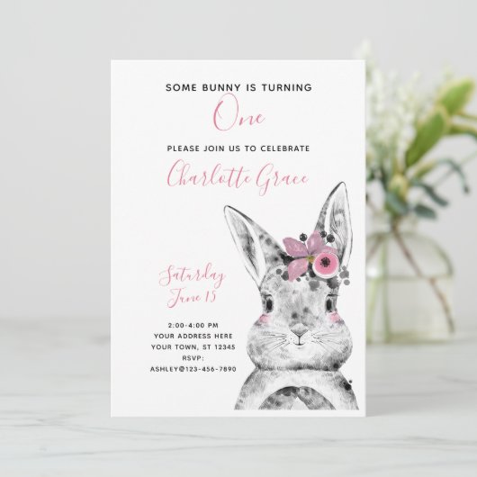 白黒いくつかのバニーが1つの誕生日を回している 招待状 (スタンド正面)