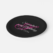 白黒およびホットピンクモノグラファンシーム誕生日 ペーパープレート (アングル)