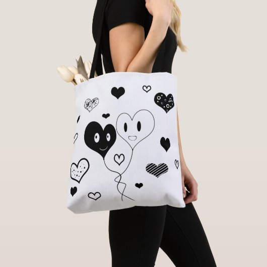 白黒かわいいハートと風船トートバッグ トートバッグ (クローズアップ)
