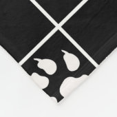 白黒かわいい窓ガラスのポープレイド フリースブランケット (角)