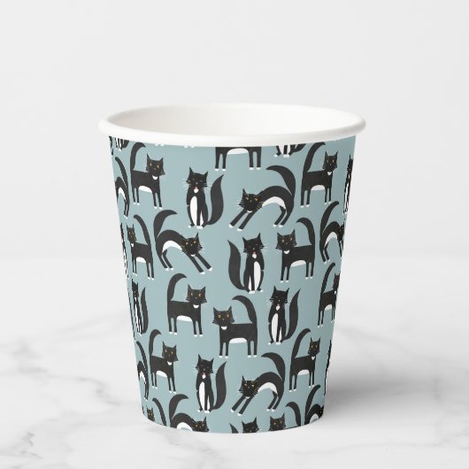 白黒でかわいいタキシード猫たち 紙コップ (正面)