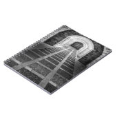 白黒での対称 ノートブック (左側)