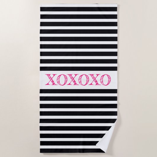白黒とピンク ビーチタオル (正面)