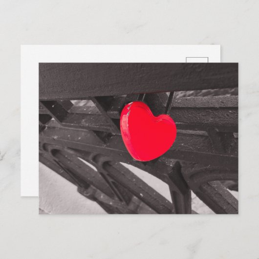 白黒と赤いハートのシェイプロックフォト ポストカード (正面/裏面)