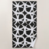 白黒のアクセントフローラバスt ビーチタオル (正面)