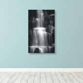 白黒のウォーターフォールのキャンバス印刷 キャンバスプリント (インサイチュ (ウッドフロア))