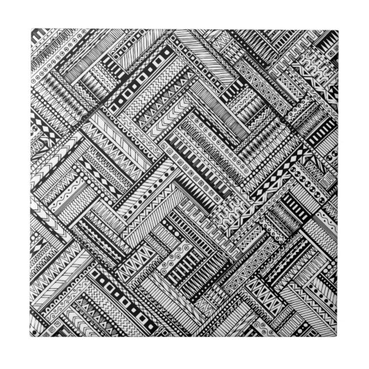白黒のエチニンミックスパターン タイル (正面)