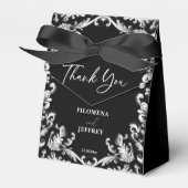 白黒のエレガントな結婚式 フェイバーボックス (正面サイド)