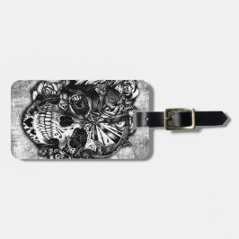 白黒のグランジなキャンデーの砂糖のスカル。 ラゲッジタグ