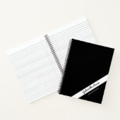 白黒のシンプルストライプパーソナライズされた名 ノートブック (内部)