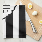 白黒のジオメトストライプリパターン キッチンタオル (四つ折り)