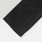 白黒のジオメトストライプリパターン フリースブランケット (角)