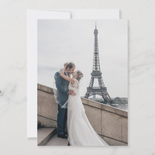 白黒のスクリプファンシート写真 |結婚した 招待状 (裏面)