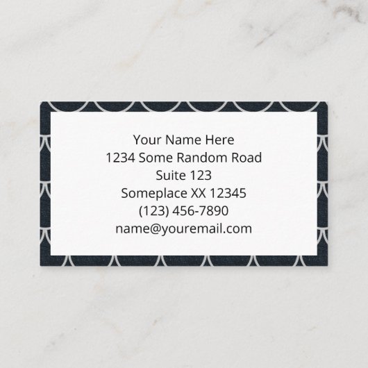 白黒のスケール模様 名刺 (裏面)