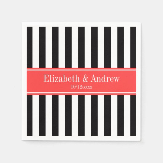 白黒のストライプな珊瑚の赤いリボンの名前のモノグラム スタンダードカクテルナプキン (正面)
