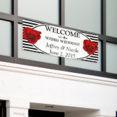白黒のストライプバラのバ結婚ナー 横断幕 (ビルの外側)