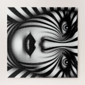 白黒のストライプ女性 ジグソーパズル (横)