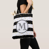 白黒のストライプ トートバッグ (クローズアップ)