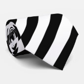 白黒のストライプ ネクタイ (ロール)