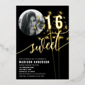 白黒のスパークラー甘い16誕生日写真 箔招待状 (正面)