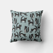 白黒のタキシード猫 クッション (裏面)