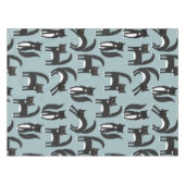 白黒のタキシード猫 テーブルクロス (正面(横))