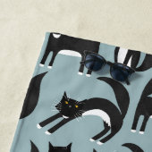 白黒のタキシード猫 ビーチタオル (インサイチュ)